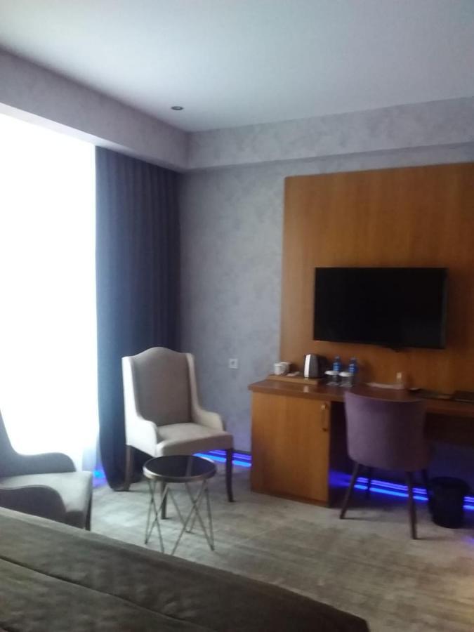 Midtown Hotel Baku Eksteriør bilde