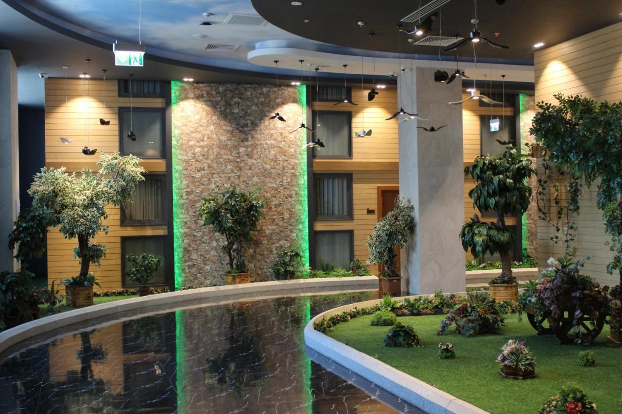 Midtown Hotel Baku Eksteriør bilde