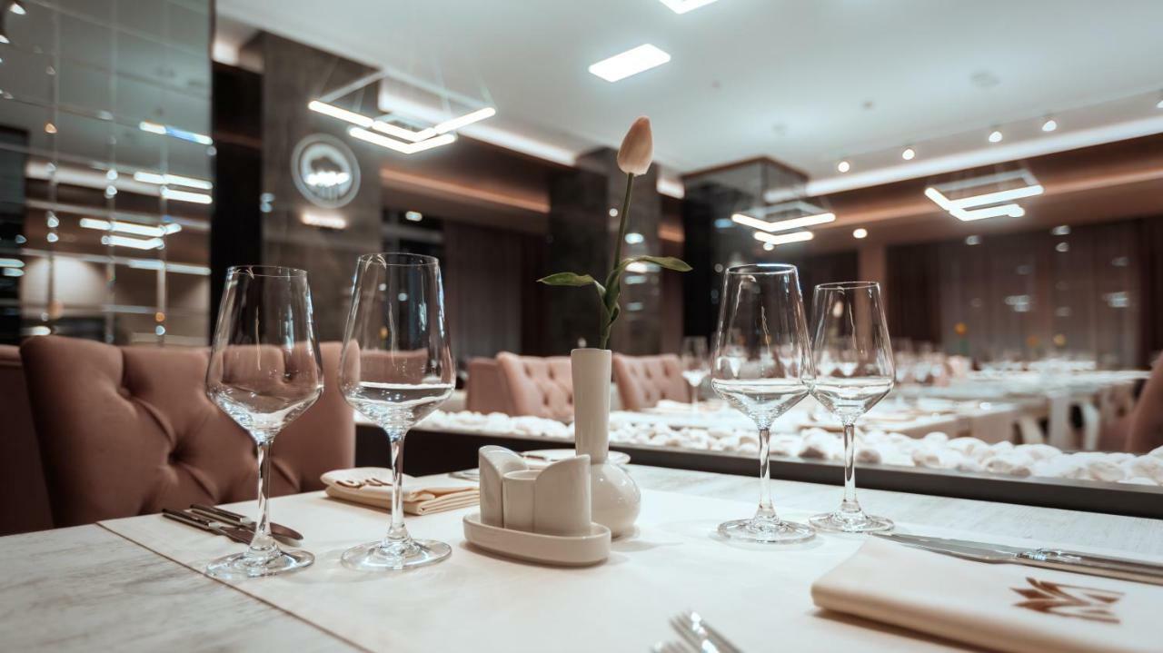 Midtown Hotel Baku Eksteriør bilde