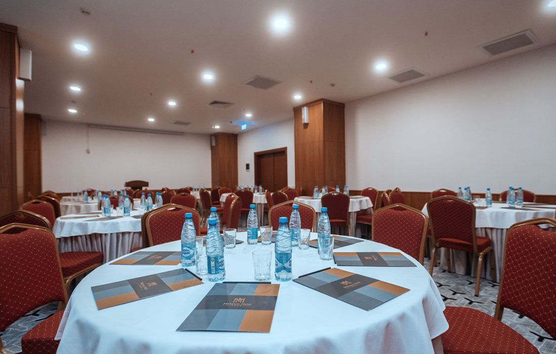 Midtown Hotel Baku Eksteriør bilde
